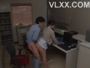 Có phải cậu nứng lồn lắm rồi phải không
